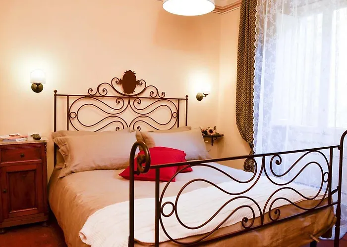 Vicolo Della Scala كورتونا